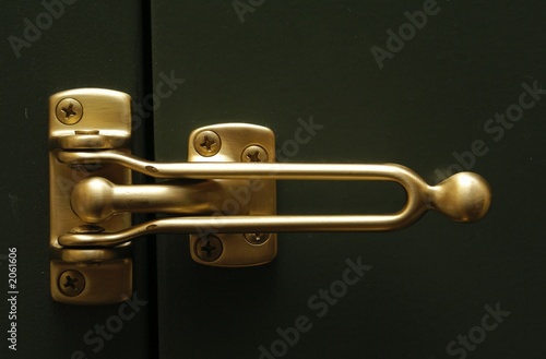 door lock photo