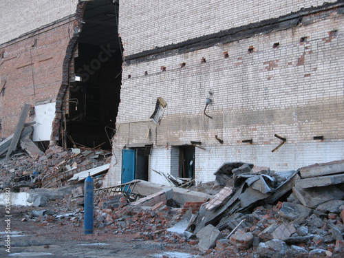 Canvas Print destruction building