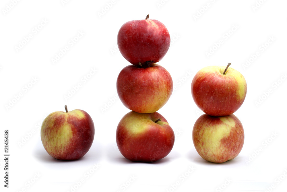 apples isolated on white apples isolated on white
