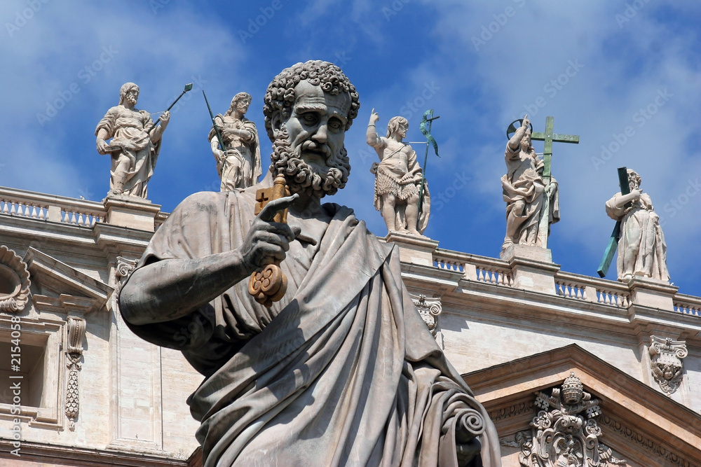 Obraz premium san pietro's sculptures