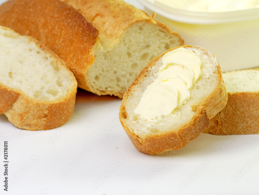 bread with margarine