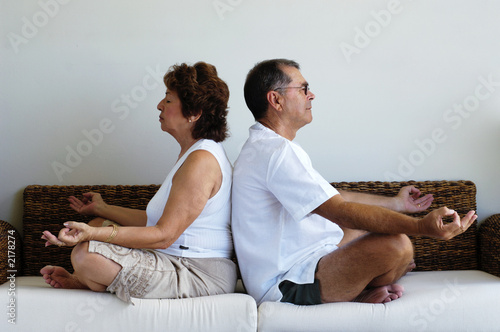 couple seniors zen