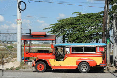 clark jeepney photo