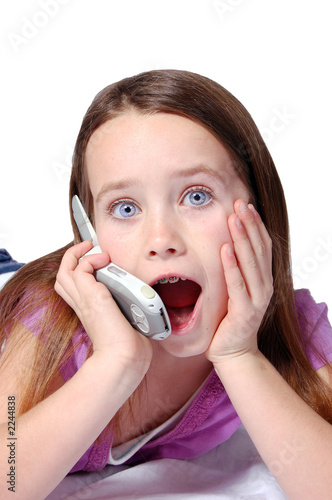 girl on cell phon