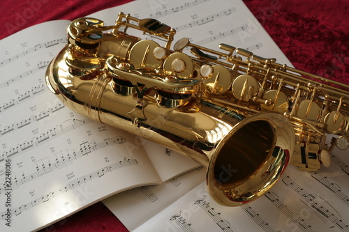 saxophone music photo