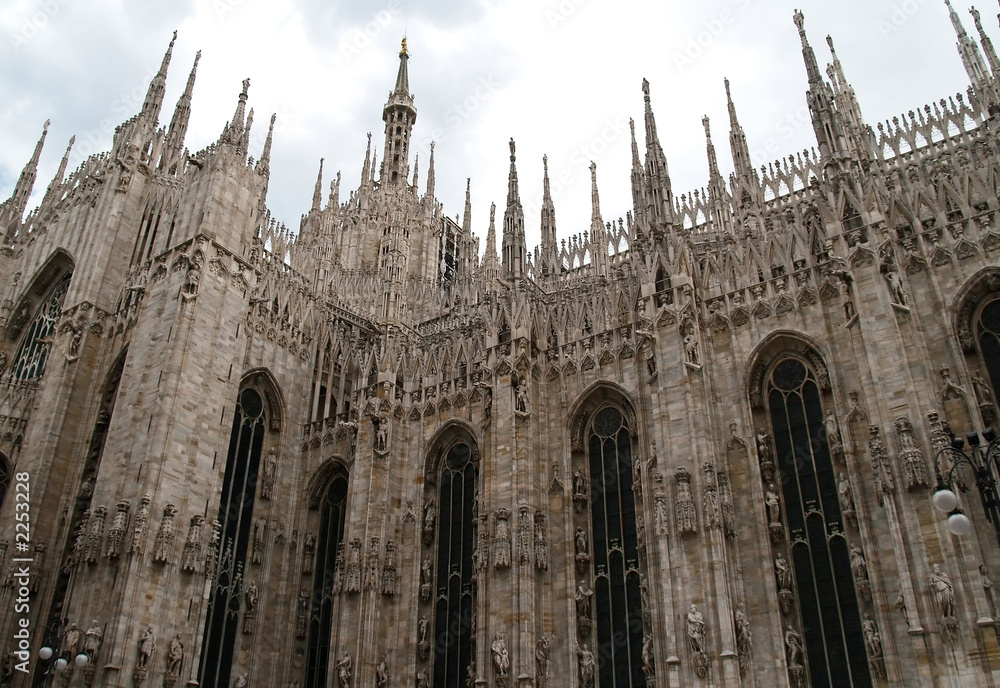 scupltures in detail on milan cathedral