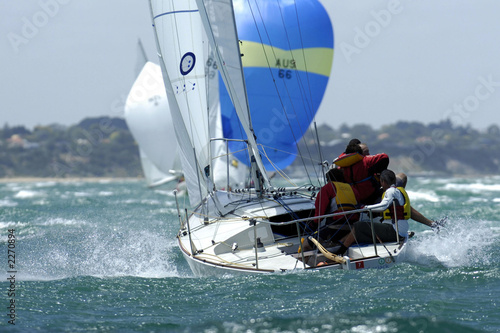 j24 sailing 01 © Sportlibrary