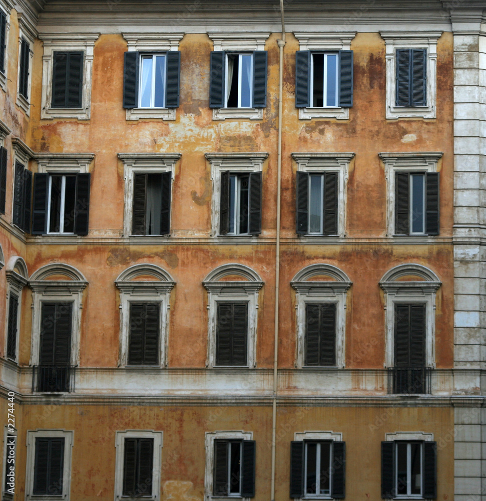 building in rome