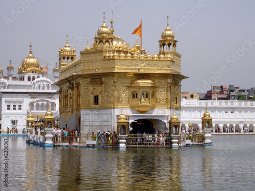 golden temple photo