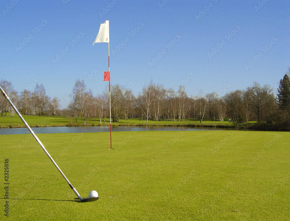Obraz premium approche sur le green