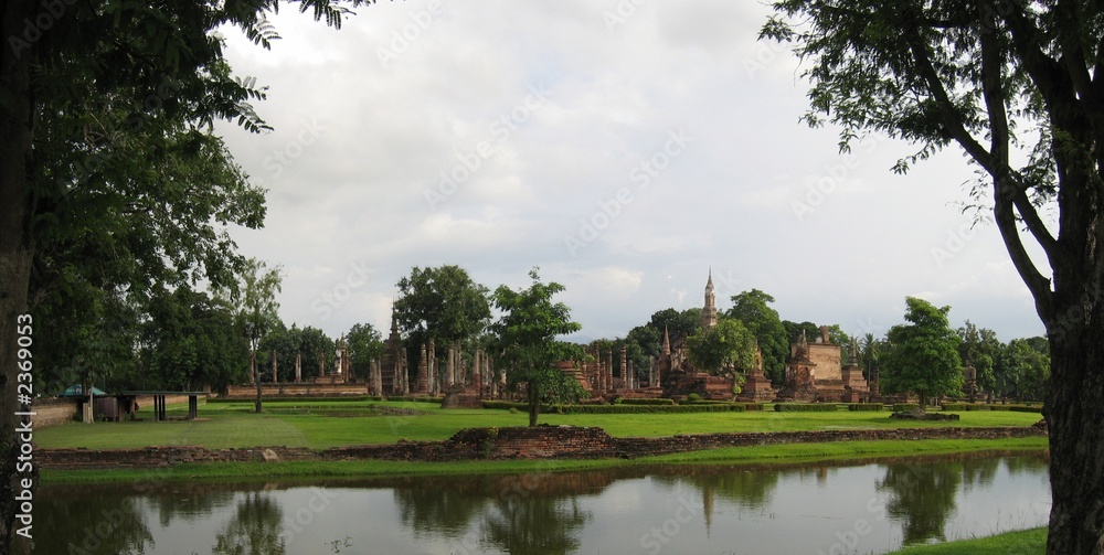 wat mahathat - sukhothai - thaïlande - panorama