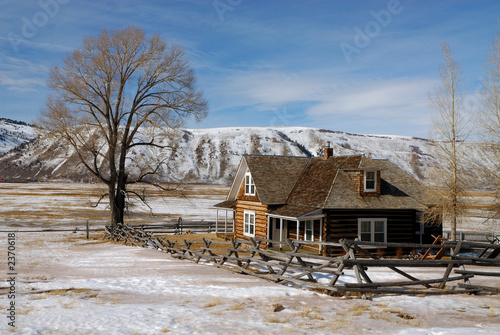 log house