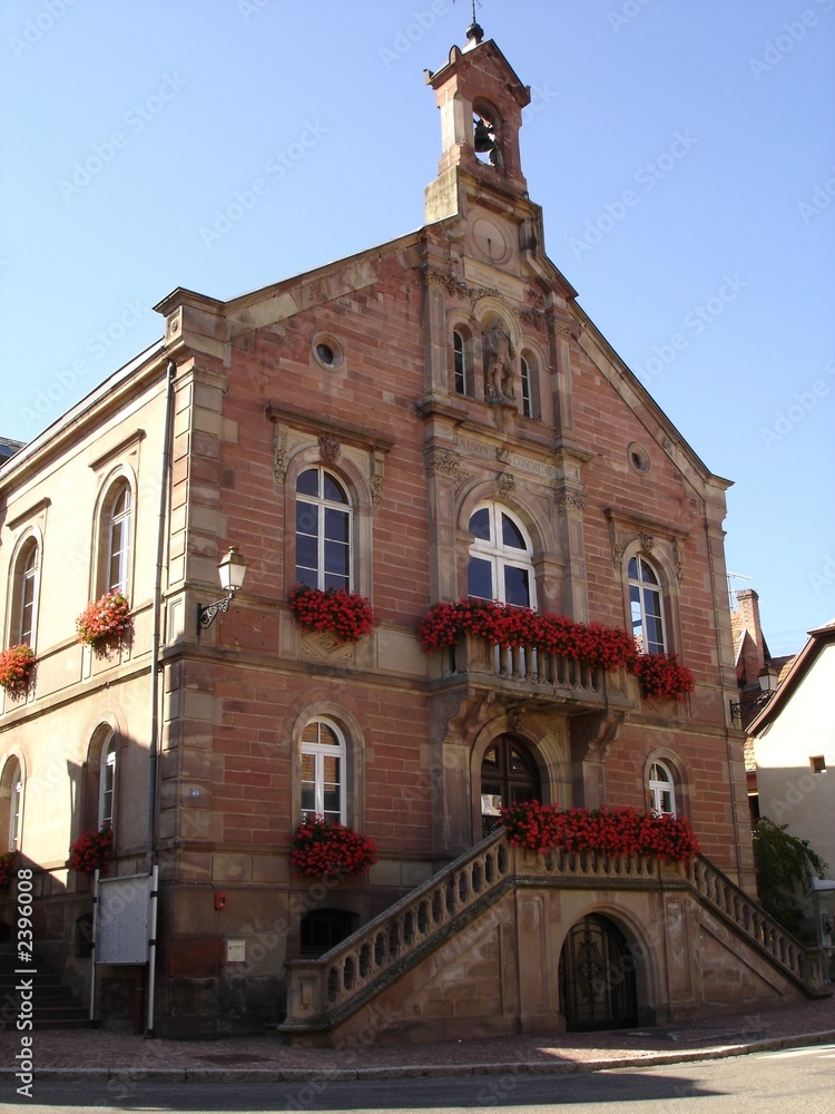 mairie d'heiligenstein (alsace)