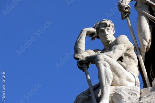 statue qui pense