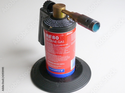 butane gas blowlamp