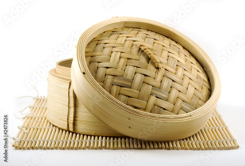 bamboo steamer