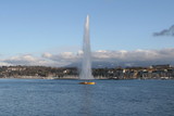 the geneva lake and fountain