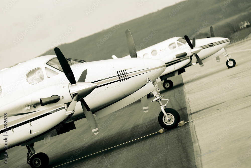 Naklejka premium bimoteur