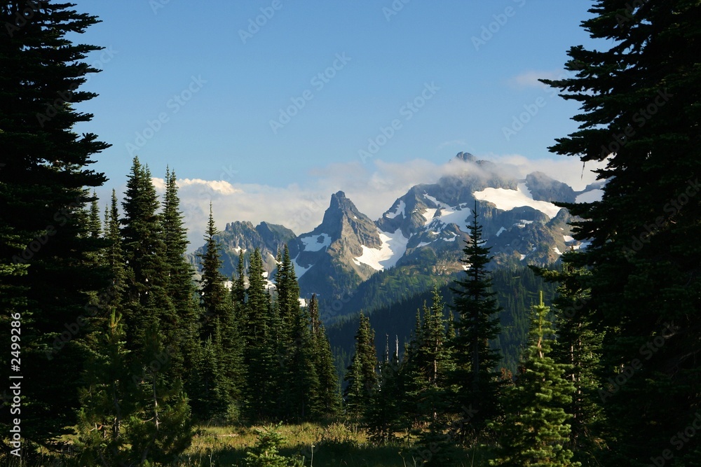 Obraz premium cascade mountains