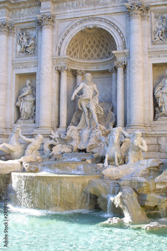 rom - fontana di trevi brunnen