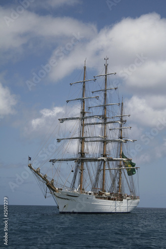 white sail ship