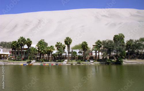 huacachina oasis