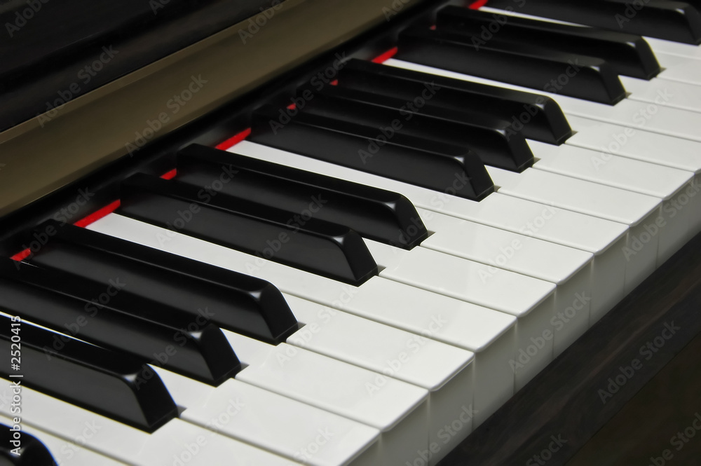 piano keyboard