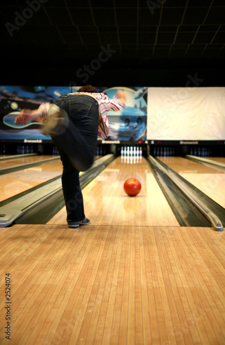 tenpin bowling