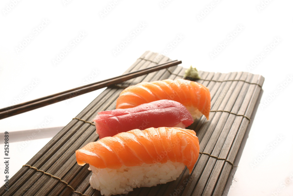 sushi sushi