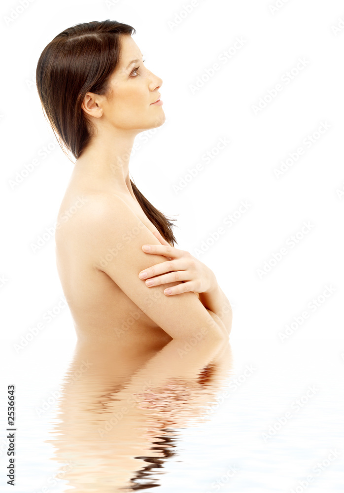 Fototapeta premium topless brunette in water