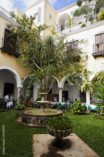 patio of del marques restaurant