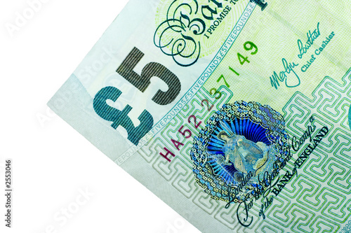 corner of five pound note