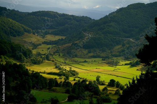 la vallée éclairée