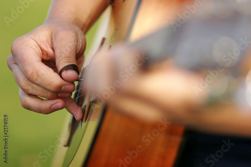 guitar detail 3