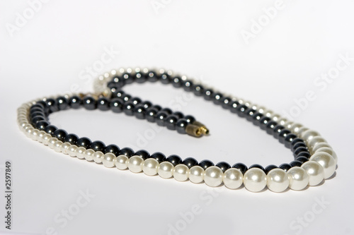 collier 10