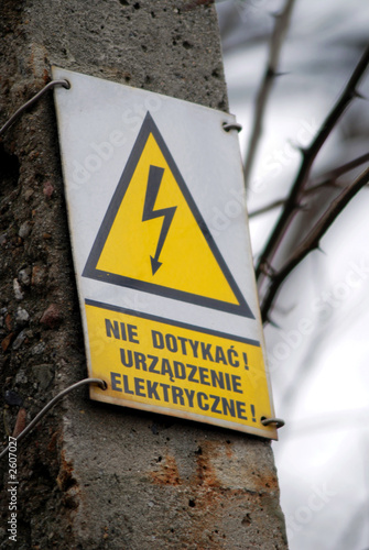 warning - electric installation