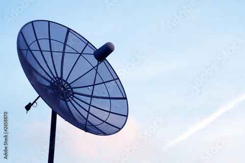 satellite dish photo