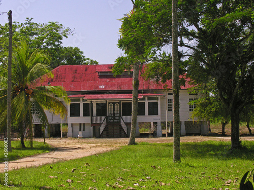 bâtiment colonial
