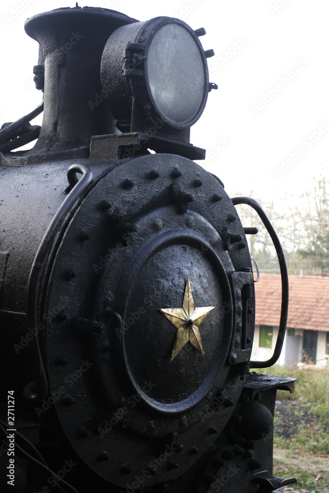 old-fashioned steam engine