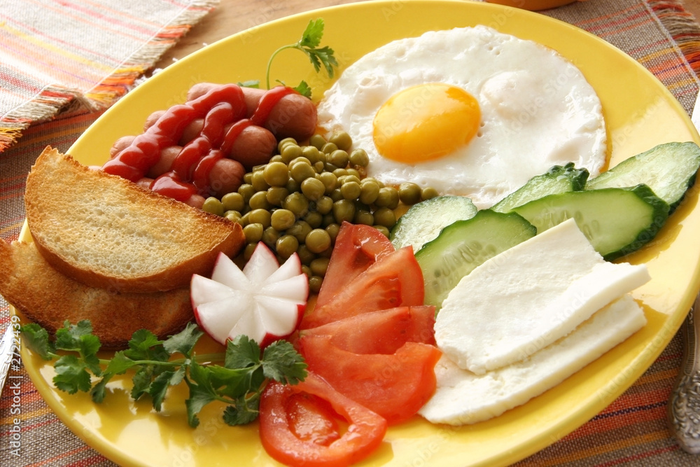 breakfast. breakfast.