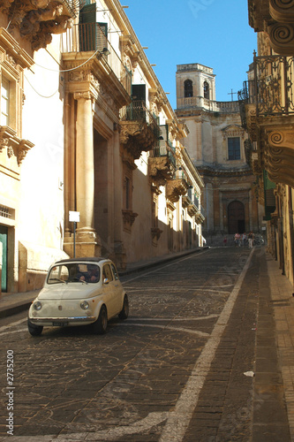 rue en sicile