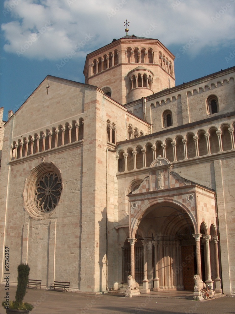 Obraz premium trento/trient roman dom eingang querschiff kuppel