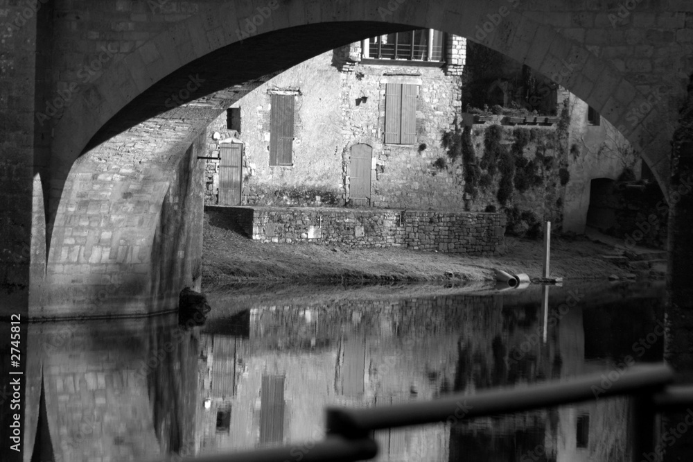 le soleil sous le pont