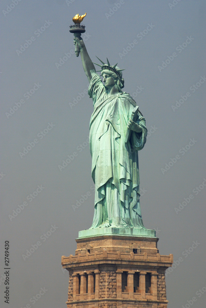 Fototapeta premium monument of pride