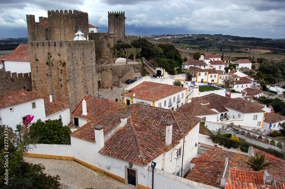 castle town in medieval portugal