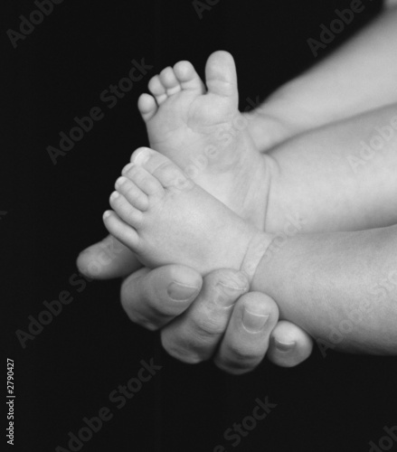 black & white baby toe's