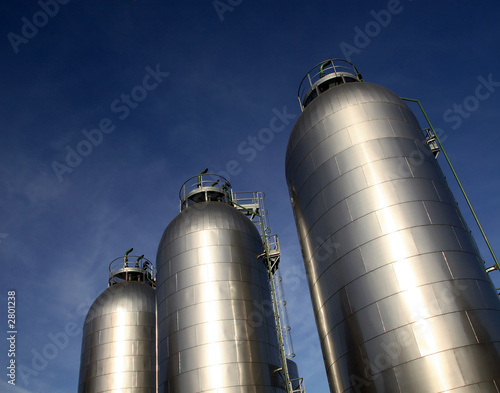 silos