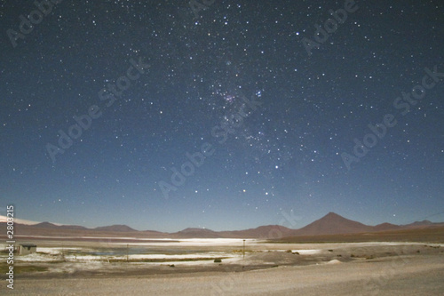laguna colorada at night