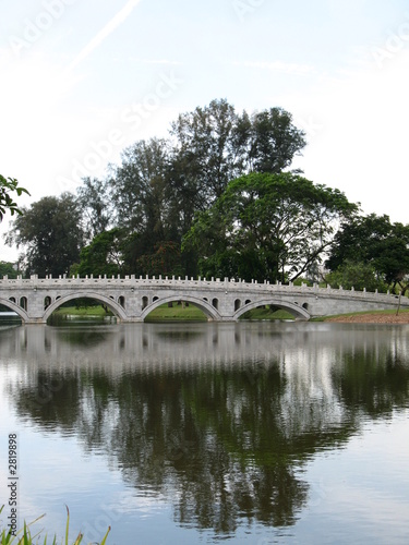 bridge at chinese garden in singapore