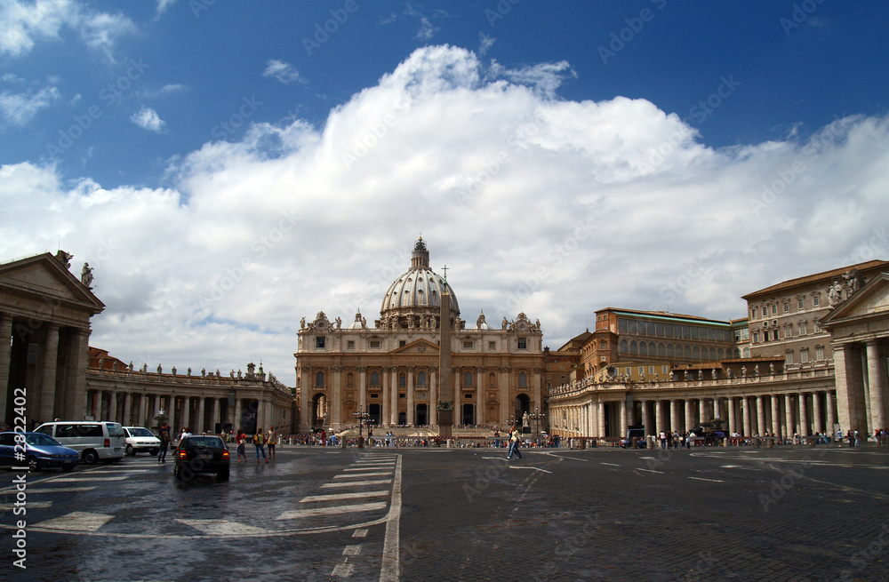 the st. peter's square in vatican city